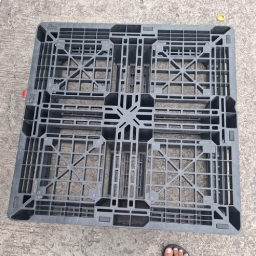 740x740x130mm